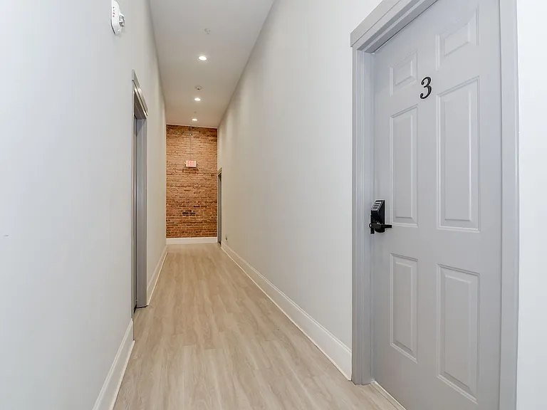 164 N Louisville St #2 — Photo 15