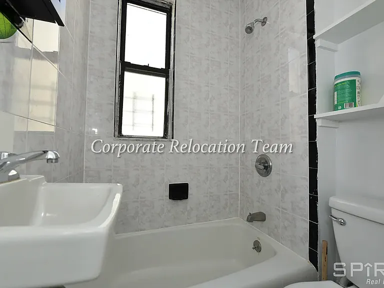 33-46 28th St #2 — Photo 5