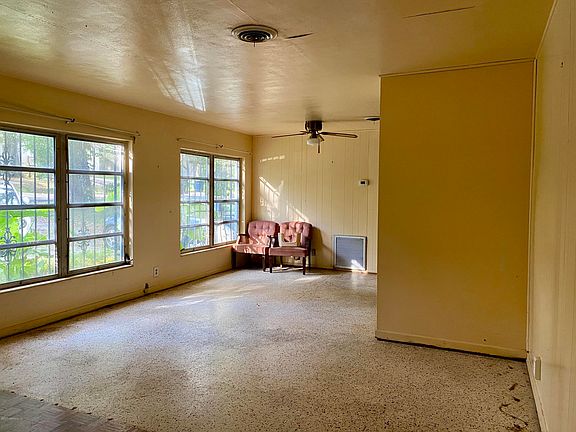 5th image of 1749 E Mulberry Dr