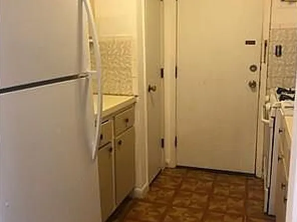 301 Pawtucket Blvd Unit 19, Lowell, MA 01854