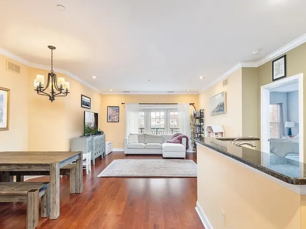 1448 Aldine St, Philadelphia, PA 19111
