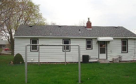 2nd image of 339 4th Ave NE