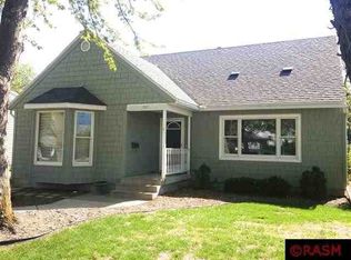 1117 N Washington Ave, Saint Peter, MN 56082