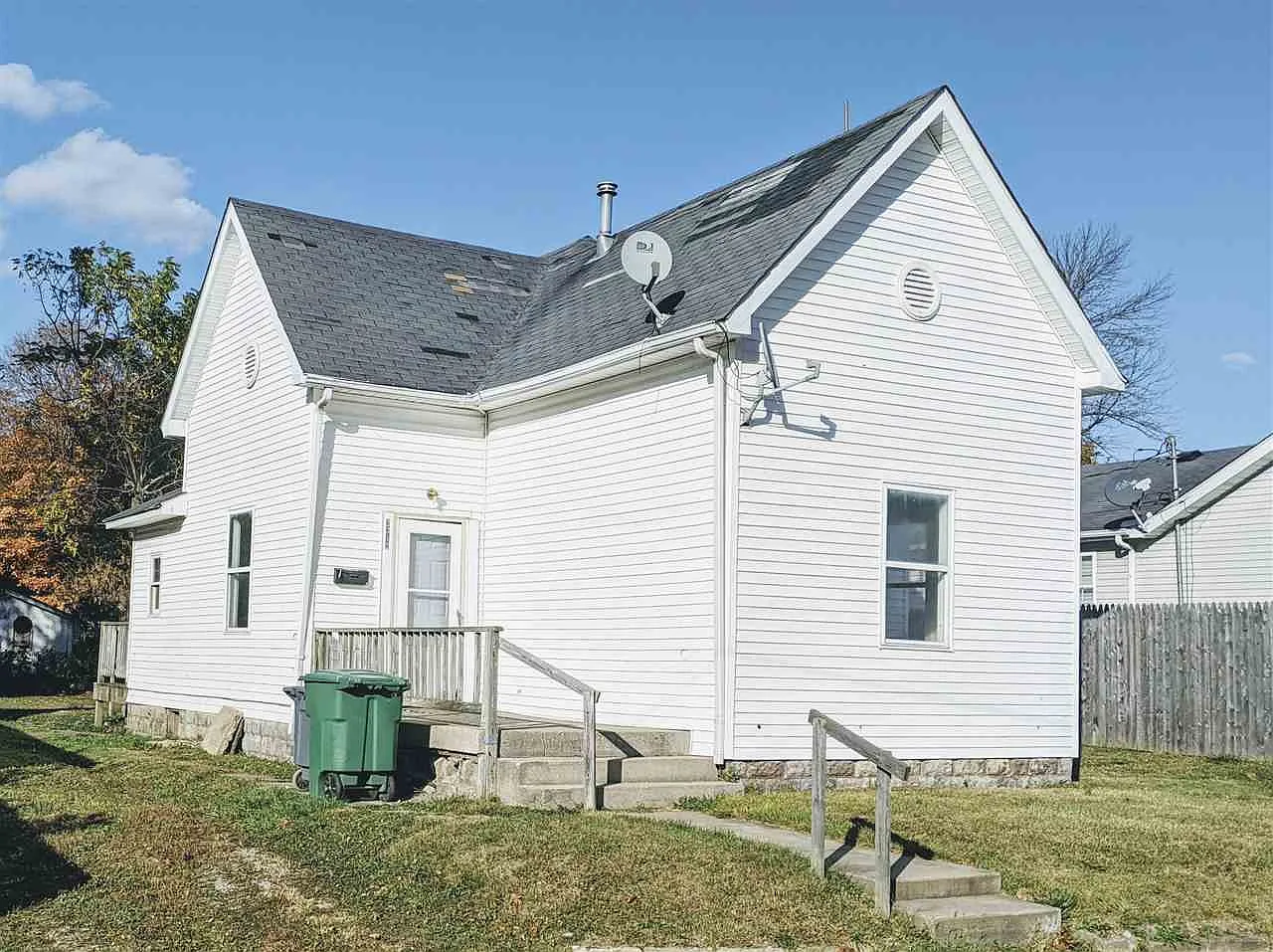 2312 Plum St photo 1