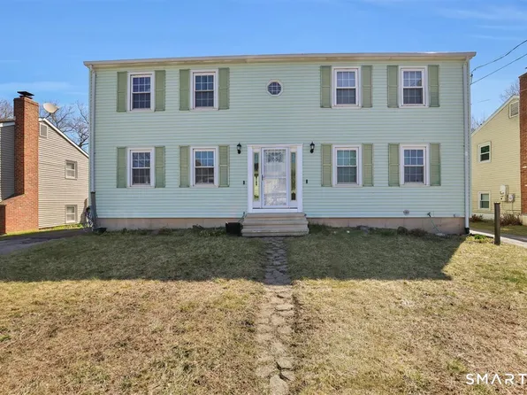 46 Horseshoe Drive, Waterbury, CT 06706