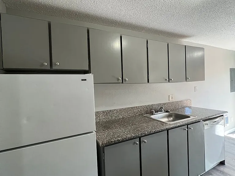 621 NE 162nd Ave #1-22 — Photo 10