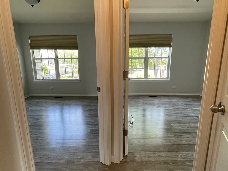 838 Newbury Ct — Photo 15
