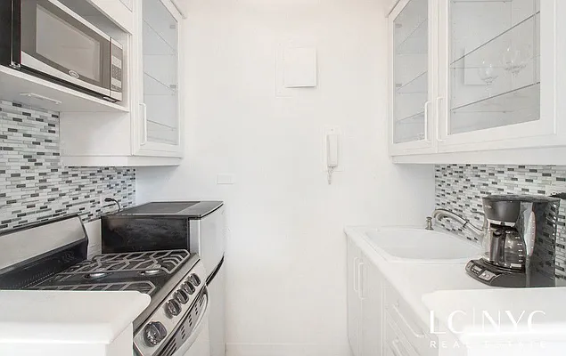 Sold by Keller Williams NYC | media 23