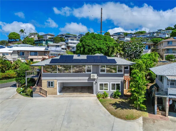 4036 Koko Dr, Honolulu, HI 96816