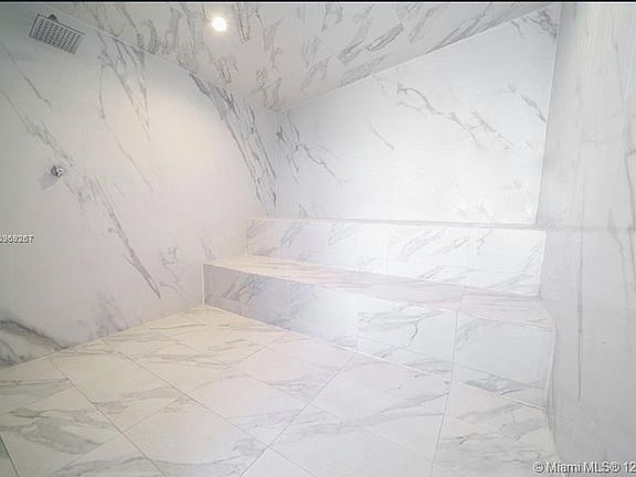 2nd image of 1100 Biscayne Blvd Unit 1904