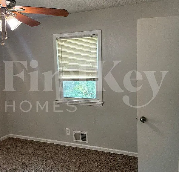 9807 Drury Ave — Photo 12