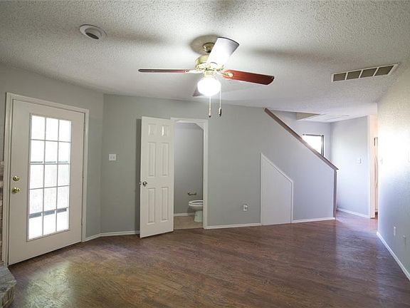 5th image of 1227 Forest Cove Ln