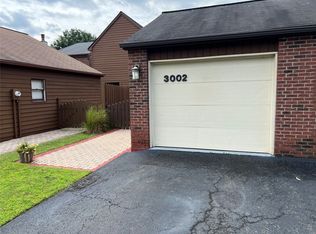 3002 Pleasant Dr, Endwell, NY 13760