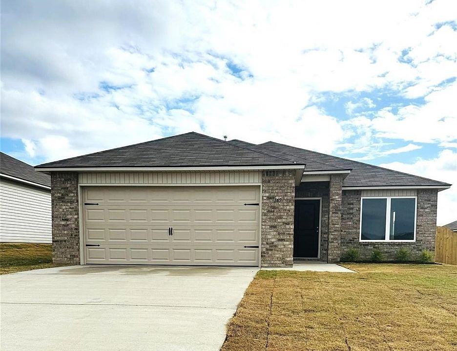 1st image of 14380 Belllfower Ln