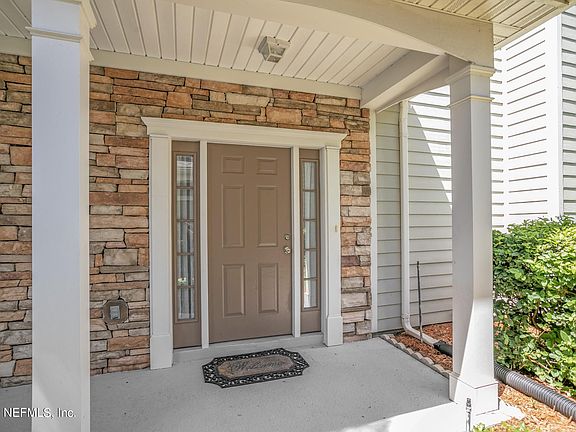 5th image of 11047 Castlemain Cir E