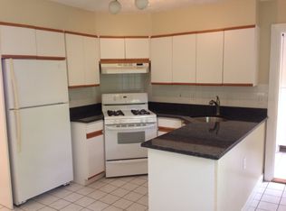 21 Lexington St, Weston, MA 02493
