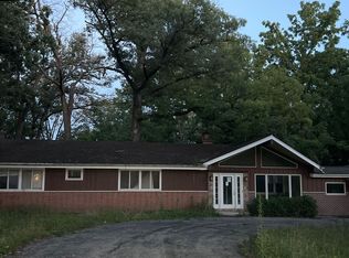 1S671 Winfield Rd, Wheaton, IL 60189