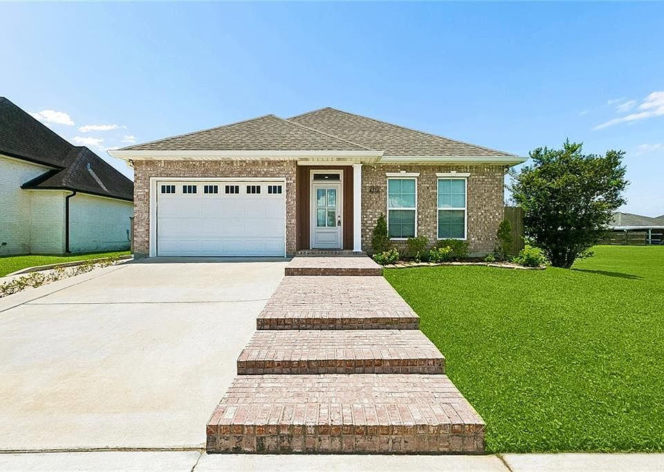 1st image of 4516 Lamarque Dr