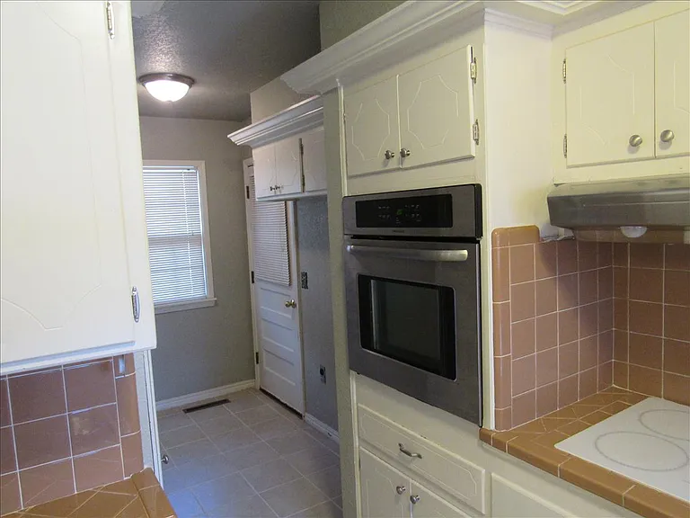 9909 Sunnymeade Pl — Photo 8
