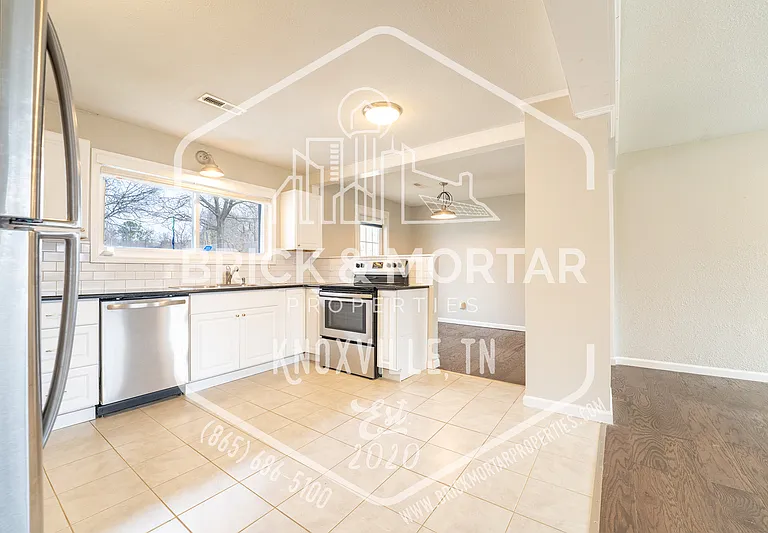 837 Teffeteller Ln — Photo 9