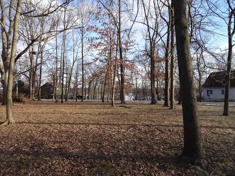 1st image of 308 Longshore Ct