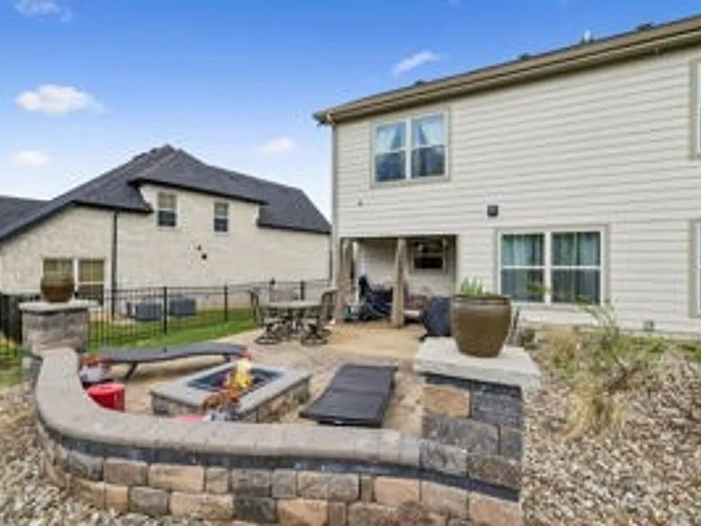369 Frontier Dr — Photo 21