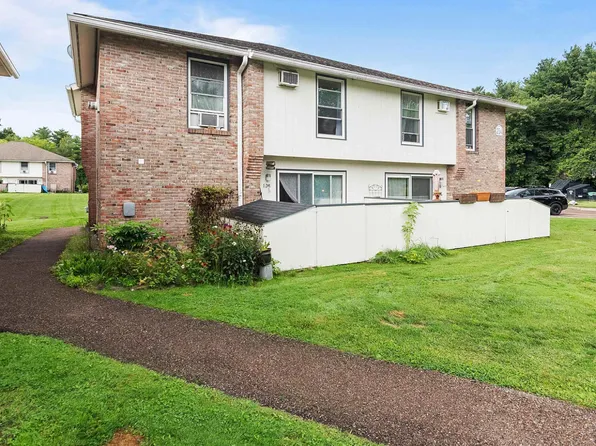 254 Ledgewood Cir, Burlington, VT