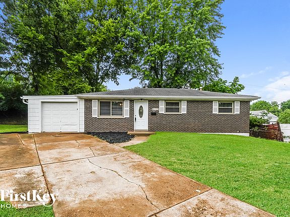 2nd image of 10023 Luna Ct