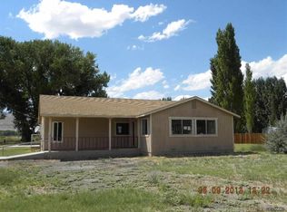 19 Pinto Dr, Yerington, NV 89447