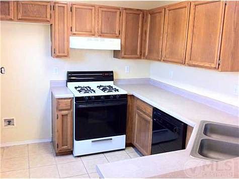 4th image of 1638 Saint Cassian Dr