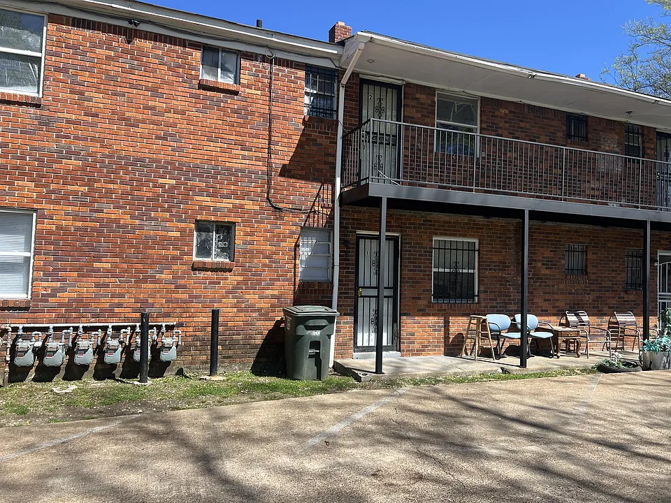 1504 Horace St #2