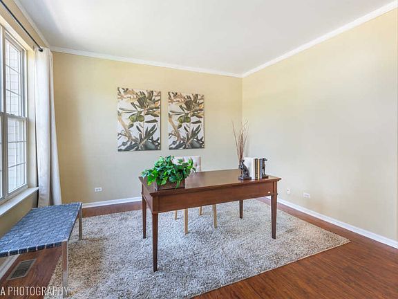 4th image of 5409 Alexandria Ln