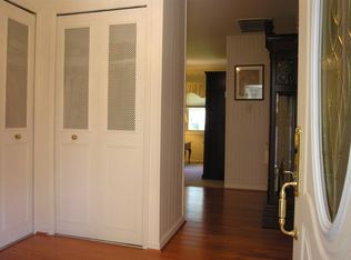 12 Spring St, Somerset, NJ 08873