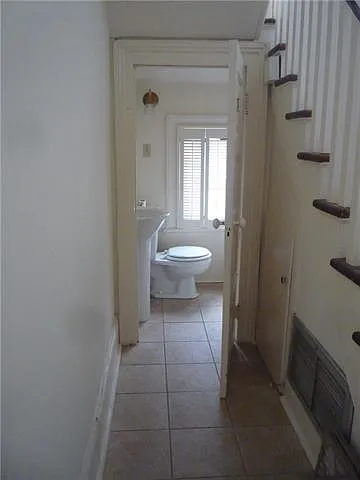 7733 Hampson St — Photo 16