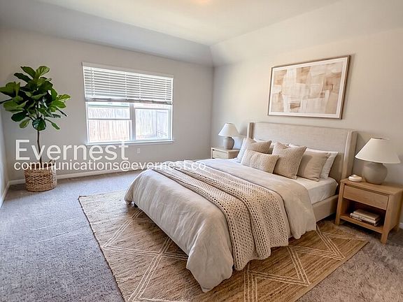 4th image of 228 Sandhill Piper St