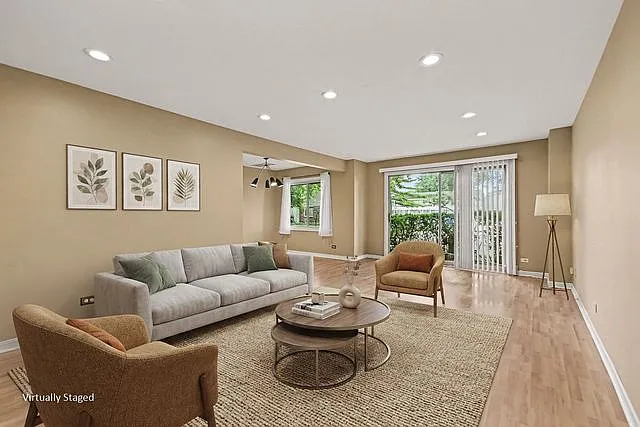 2 bed, 1150 sqft, $2,200 — Photo 2