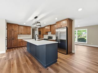 1104 Falcon Dr, Columbia, MO 65201