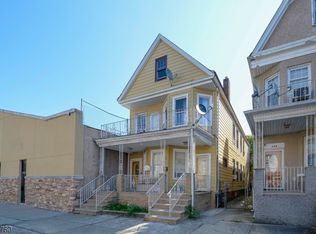 342 Maple St, Perth Amboy, NJ 08861