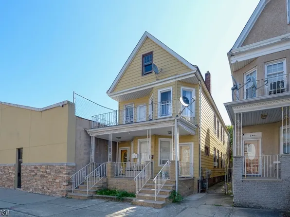 342 Maple St, Perth Amboy City, NJ 08861