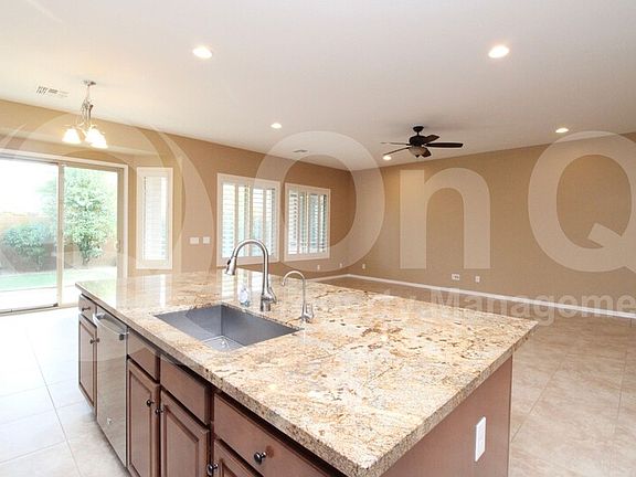 5th image of 8039 W Molly Dr