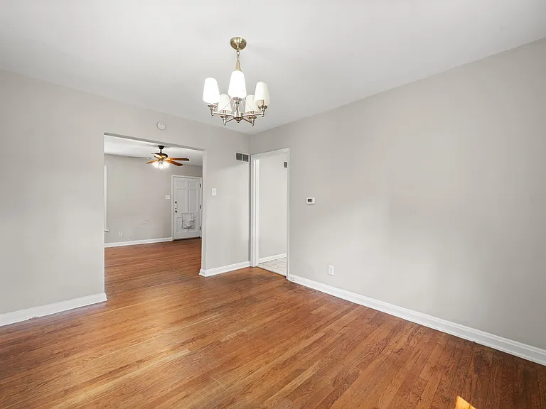 1010 Sanford Ave #1 — Photo 6