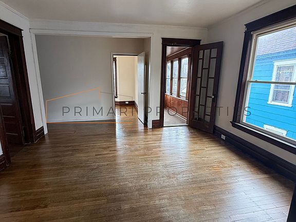 3rd image of 148-50 Lilac St #2