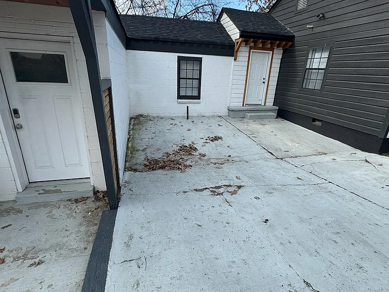 2901 Nathan Ave #B-411 — Photo 3