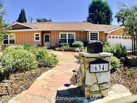 2nd image of 634 Rosario Ave