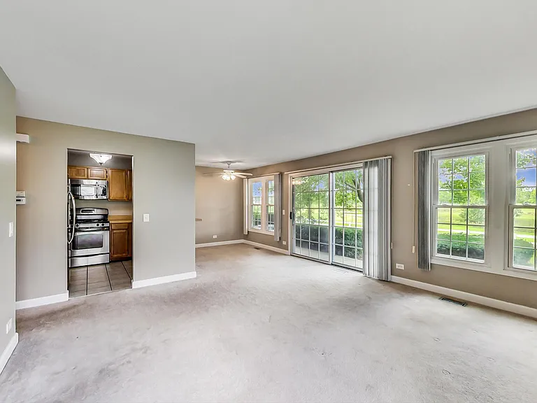 1808 Vermont Dr #1808 — Photo 4