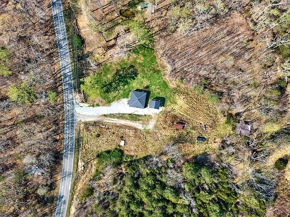 2nd image of 2721 Red Mountain Rd