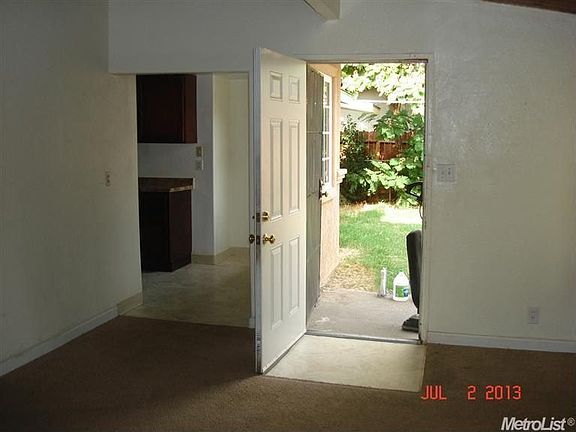 5th image of 2217 62nd Ave