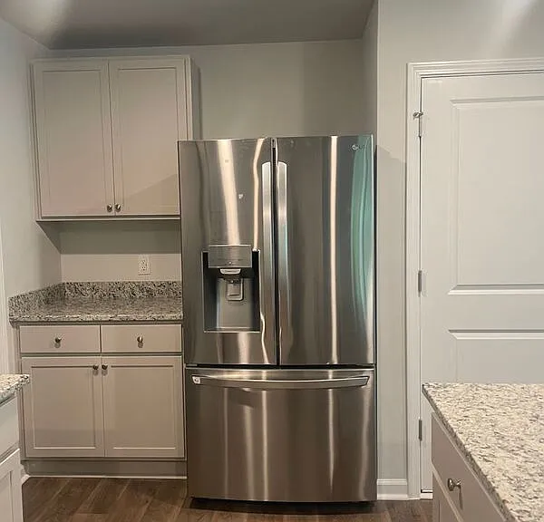 481 Coconut Dr — Photo 38
