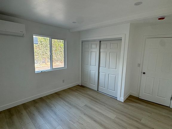 4th image of 9971 Foster Rd #A