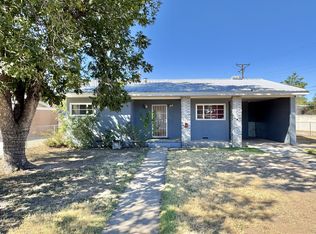 1021 Birch Ln, Carlsbad, NM 88220